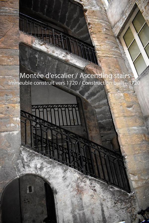 Studio Charme Et Confort Aux Cordeliers Lyon Exterior photo